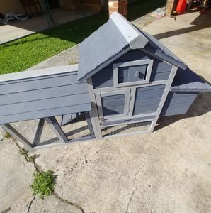 Meet your Posher, Earl